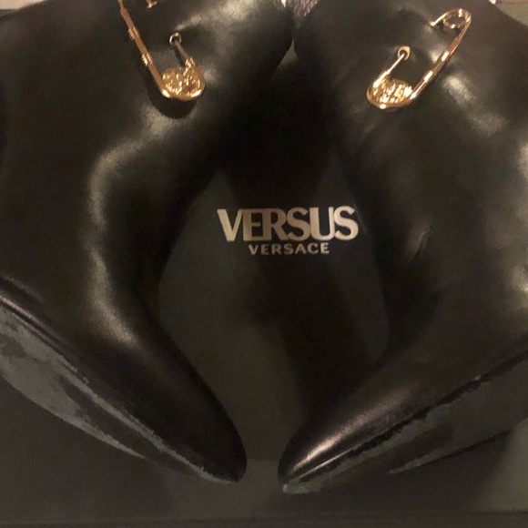 VERSACE Black Leather Booties w/ Logo Pin - Picture 2 of 9